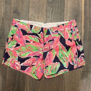 EUC Lilly Pulitzer Callahan Shorts - In the Vias